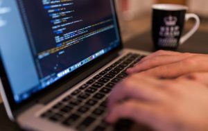 How to Choose the Right Custom Software Development Company?